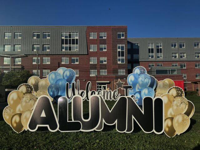 Welcome to Alumni #university #uwindsor #universityofwindsor #alumni #welcomeback #backtoschool #2024 #welcometoalumni #welcometo #studentlife #student #backtoschool #residence #residencelife #windsorontario @uwindsor #lasalleontario #yardgreetingwww.yardgreeting.ca